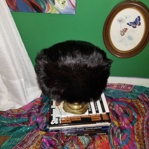 Vintage black fur bucket hat